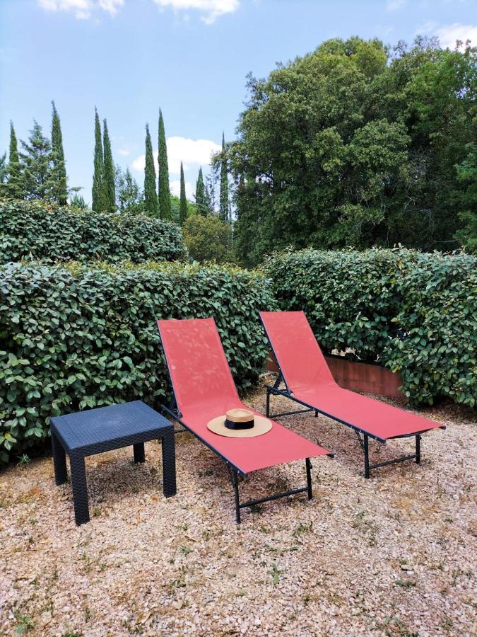 Quietude En Luberon Διαμέρισμα Roussillon en Isere Εξωτερικό φωτογραφία